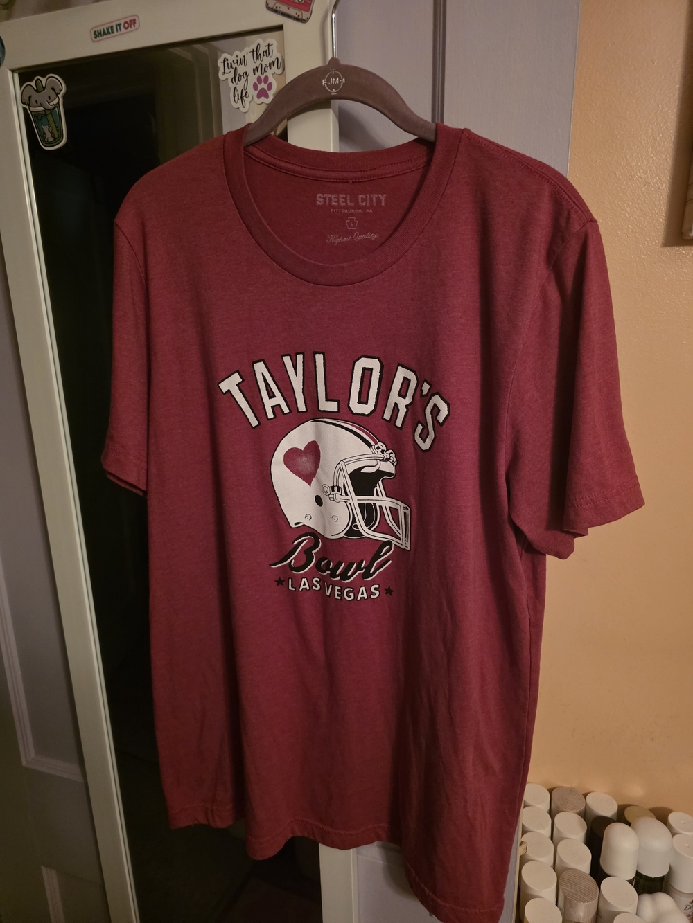 Taylor's Bowl Las Vegas Crewneck Short Sleeve T-Shirt — Burgundy